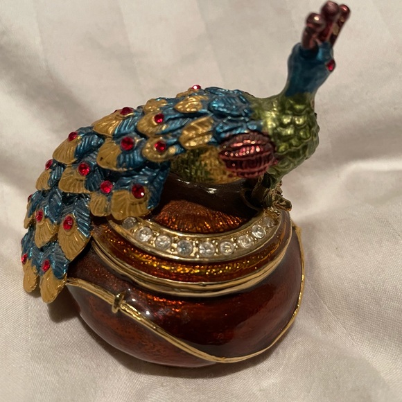Possibly Michael Hero jewelry/trinket/pill box. Beautiful glittery rhinestones.